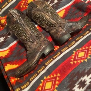 Vintage cowboy boots